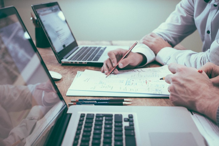 Les bases de l'informatique: apprendre à utiliser un ordinateur pour les débutants